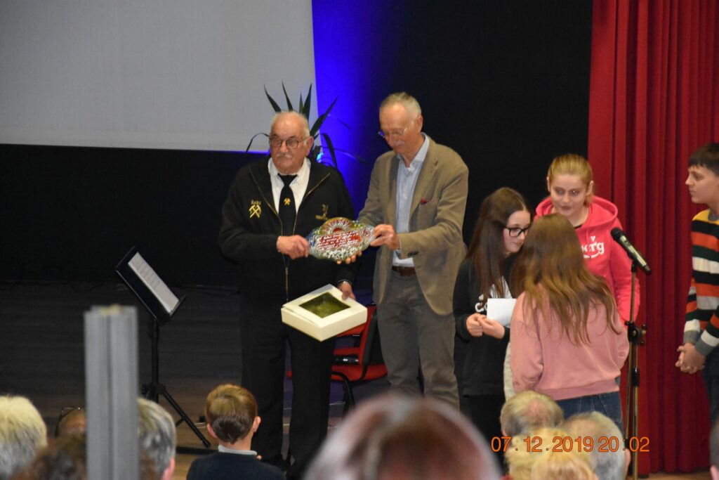 La consegna del premio ALPI a Valerio Rossi