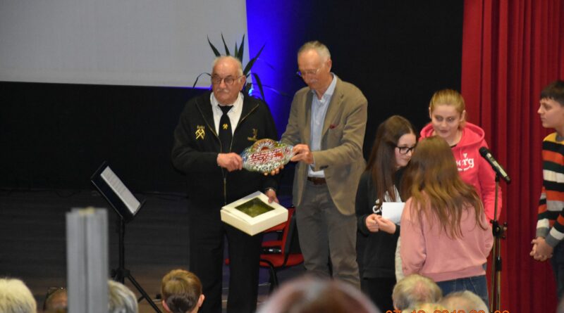 La consegna del premio ALPI a Valerio Rossi